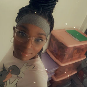 Meet your Posher, Natasha